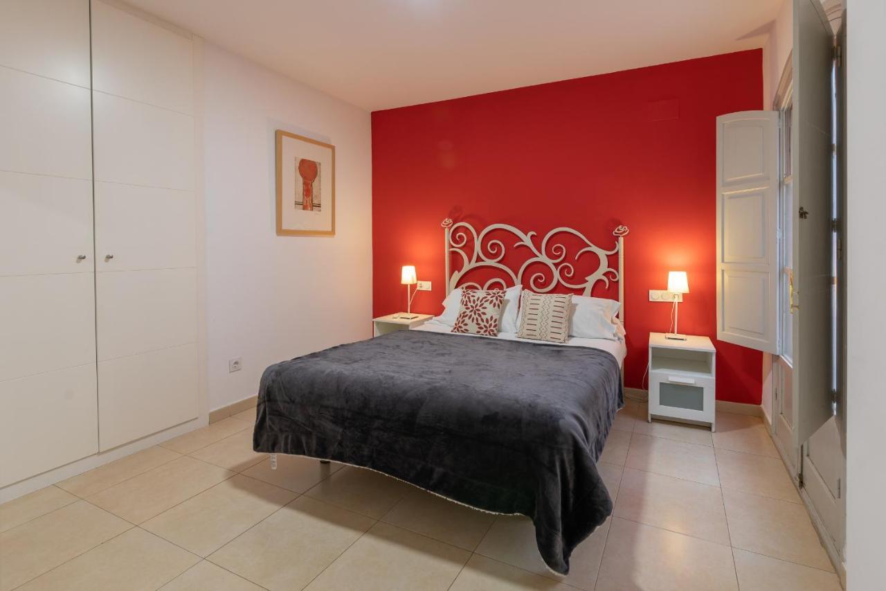 Reservaloen Plaza Del Salvador Apartment *
