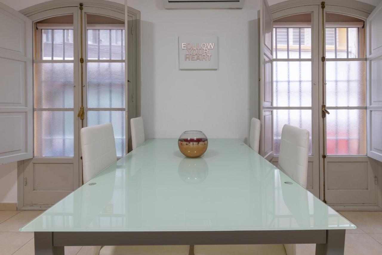 Reservaloen Plaza Del Salvador Apartment